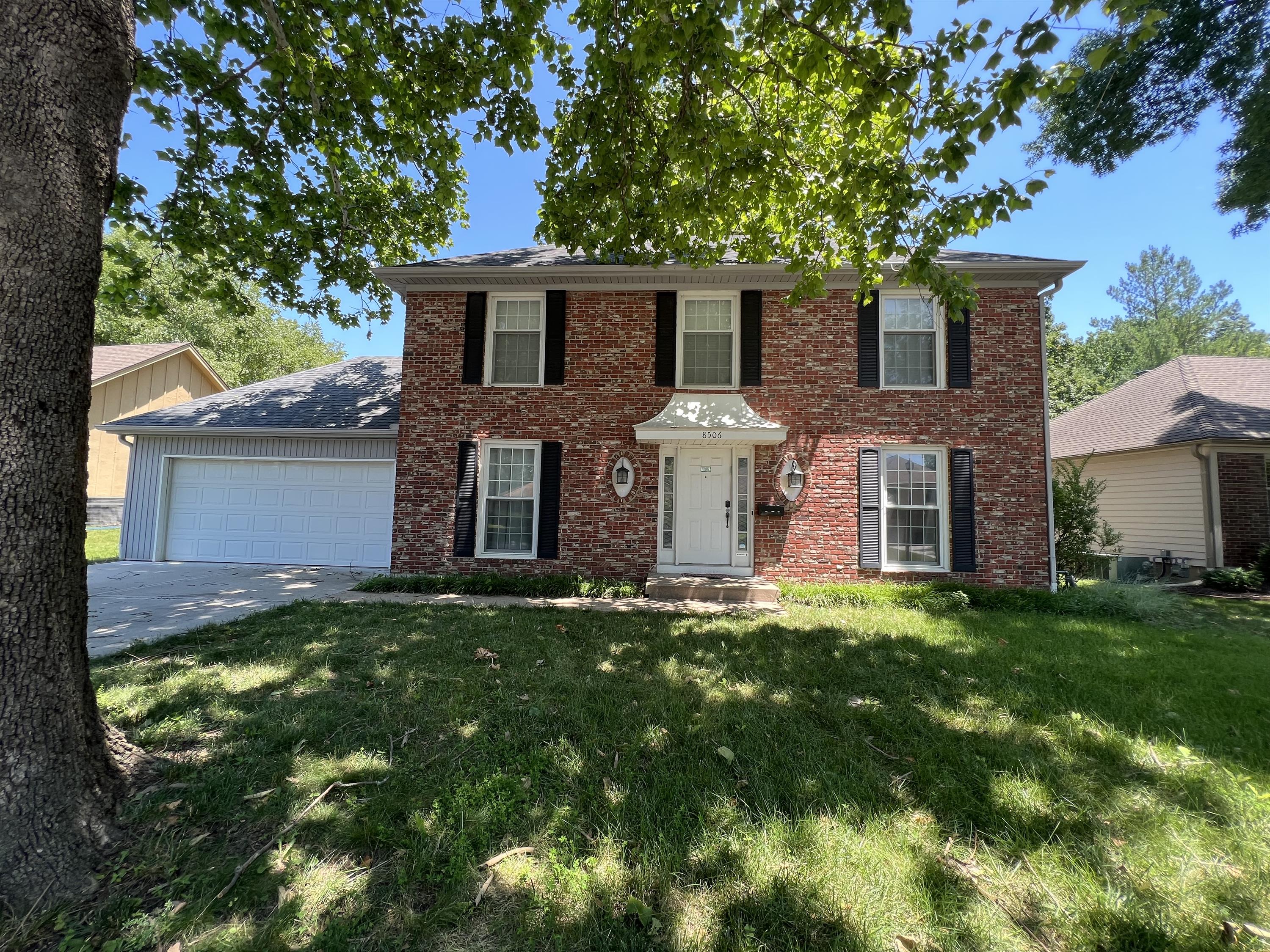 8506 West 98th Street