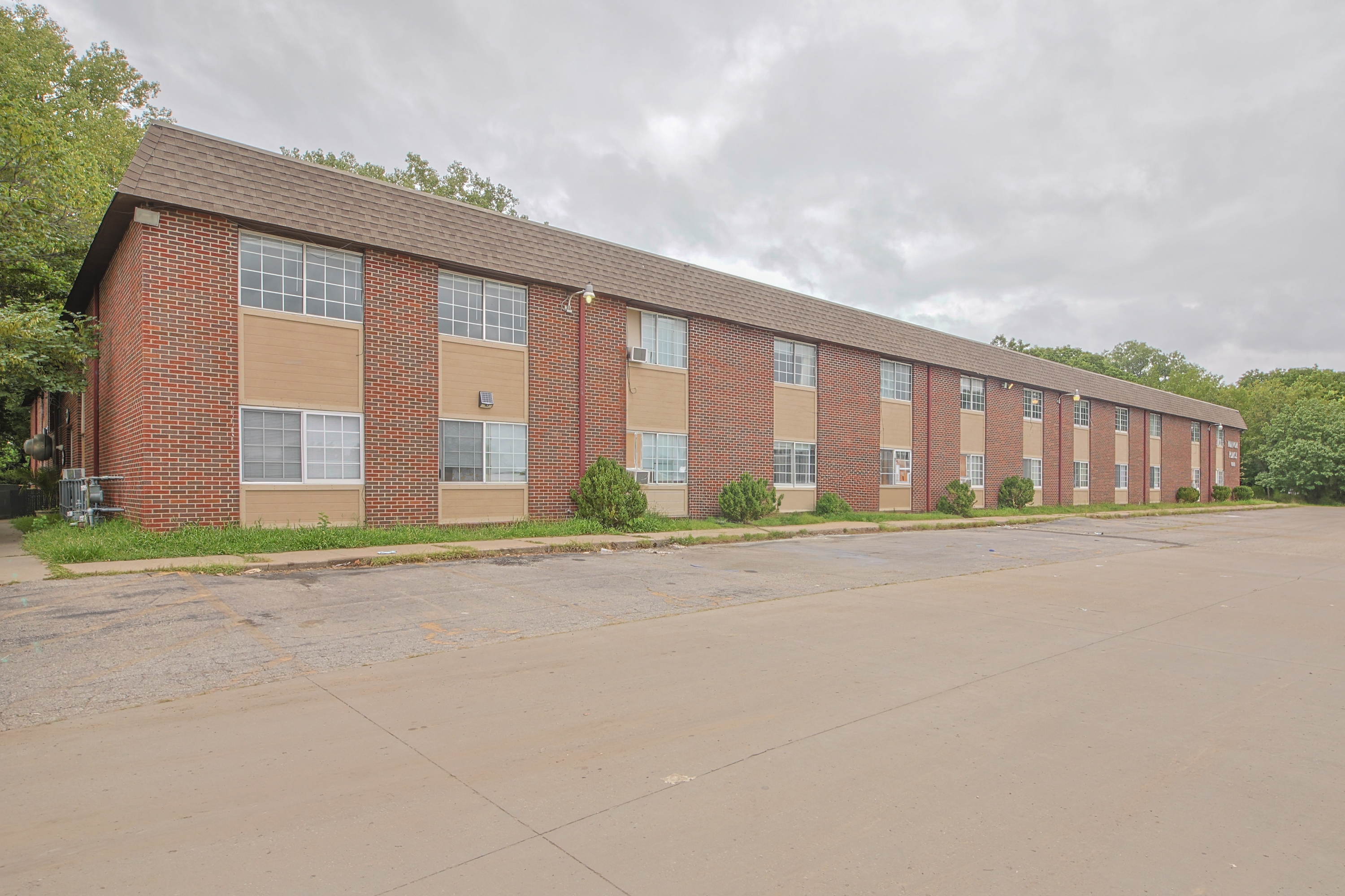 6016 Leavenworth Road - 124